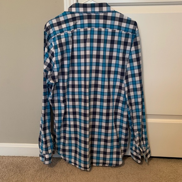 Fitted Express Men’s Dress Shirt - Picture 2 of 3